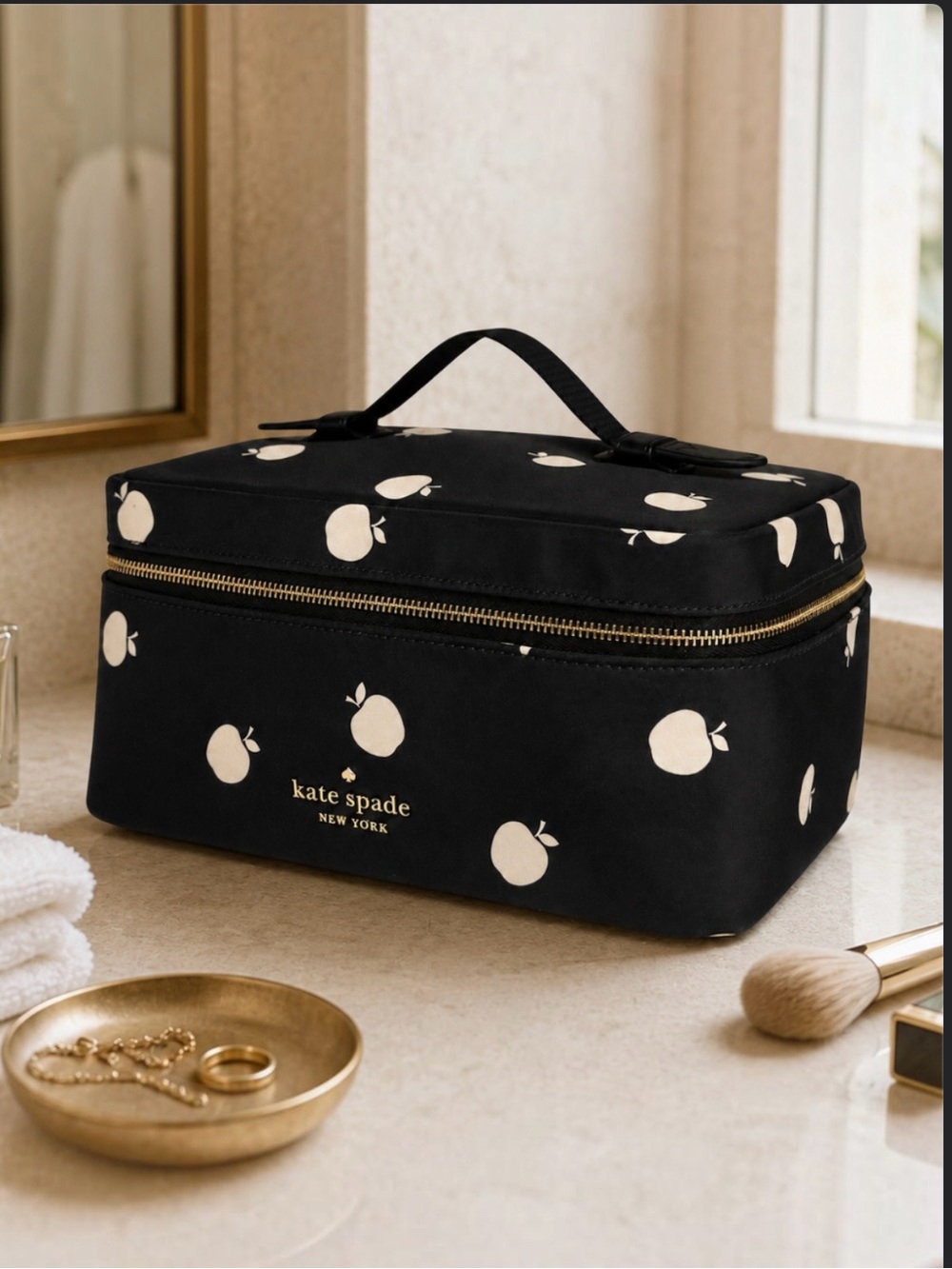 Kate Spade Chelsea Apple Print Travel Vanity Cosmetic Case Organizer K8261 NWOT - Picture 13 of 15